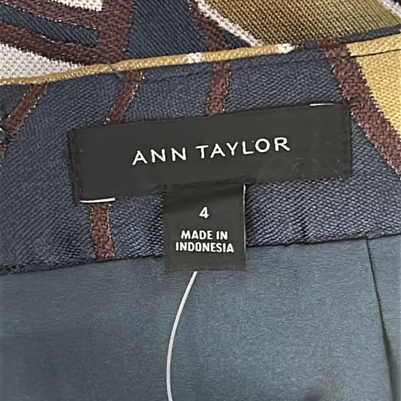 Ann Taylor NWT Jacquard Lioness Cougar Panther Jungle Motif Skirt size 4 - Picture 11 of 15